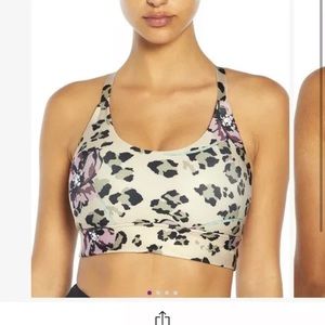 Valerian leopard floral Kai sports bra, Marika, gym, Size Large, Wireless